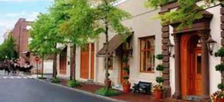 DOUBLETREE BY HILTON HOTEL &  SUITES CHARLESTON-HISTORIC DISTRICT 3 Stelle