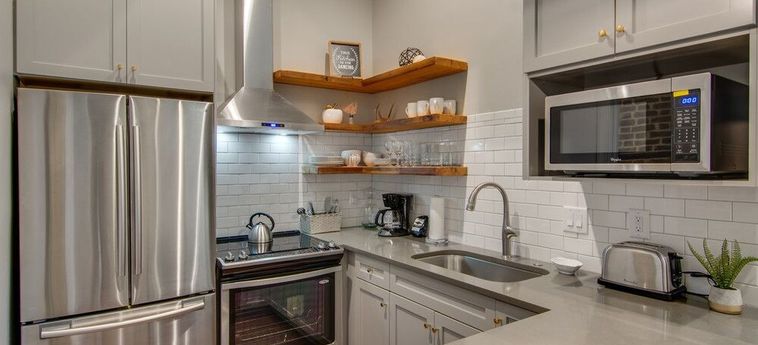 563 King Signature Apartments Charleston (Sc) : Photo 