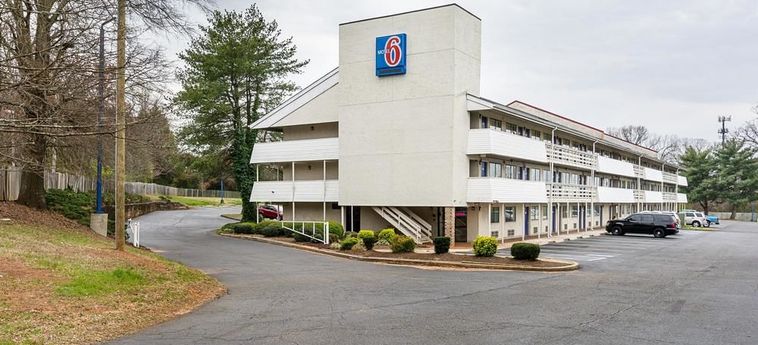 Hotel Motel 6 Charlotte Coliseum:  CHARLOTTE (NC)