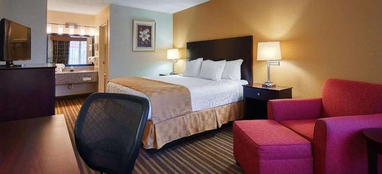 Hotel B W Heritage Inn:  CHATTANOOGA (TN)