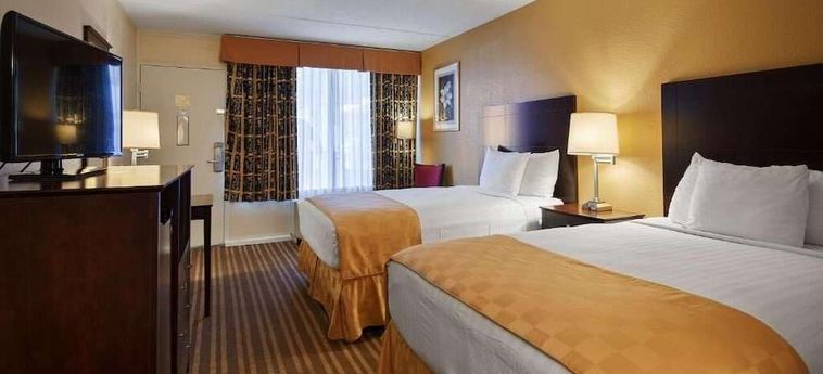 Hotel B W Heritage Inn:  CHATTANOOGA (TN)