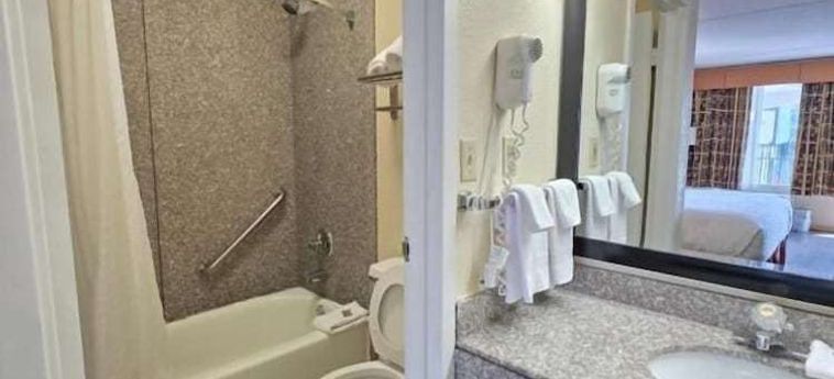 Hotel B W Heritage Inn:  CHATTANOOGA (TN)