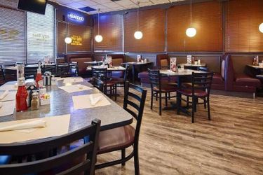 Hotel B W Heritage Inn:  CHATTANOOGA (TN)