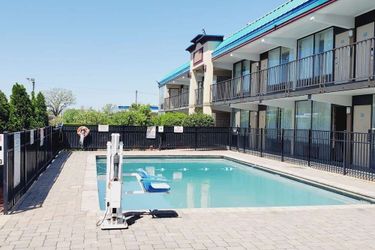 Hotel B W Heritage Inn:  CHATTANOOGA (TN)