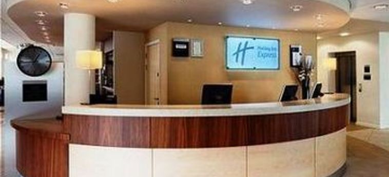Hotel Holiday Inn Express Cheltenham Town Centre:  CHELTENHAM