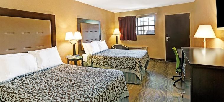 Hotel Days Inn By Wyndham Cherokee Near Casino:  CHEROKEE (NC)