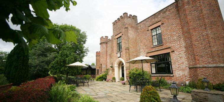 Brook Crabwall Manor Hotel & Spa:  CHESTER