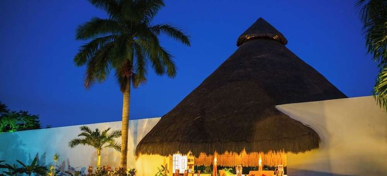 Hotel The Explorean Kohunlich:  CHETUMAL