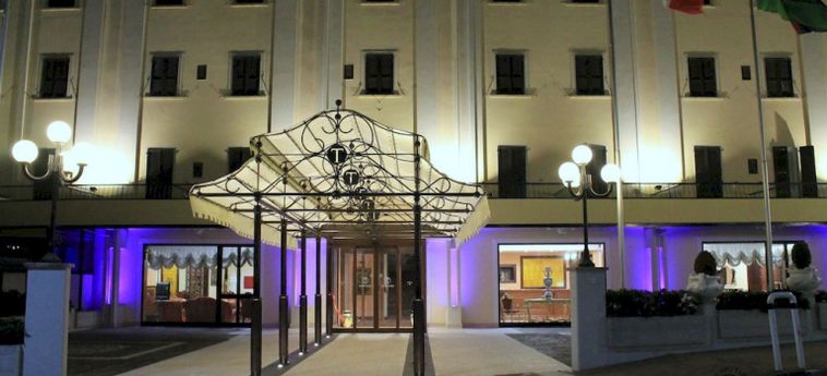 Grand Hotel Le Fonti:  CHIANCIANO TERME - SIENA