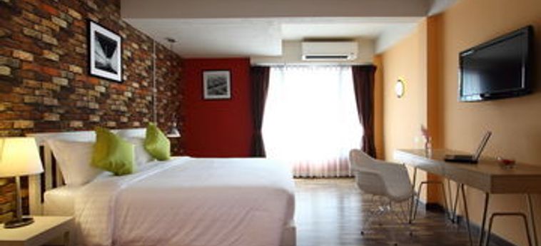 Hotel Ibis Styles Chiang Mai:  CHIANG MAI