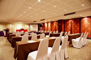 Hotel Royal Panerai Chiang Mai: Photo 