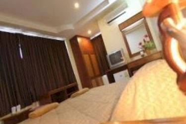 Hotel Diamond Park Inn Chiang Rai:  CHIANG RAI