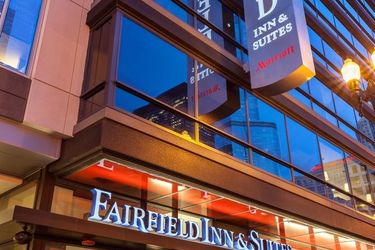 Hotel Fairfield Inn And Suites Chicago Downtown-River North:  CHICAGO (IL)