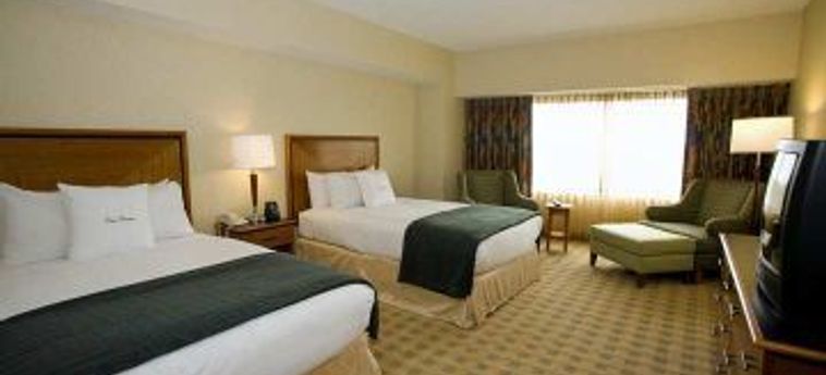 Dt Suites By Hilton Hotel-Conf:  CHICAGO (IL)