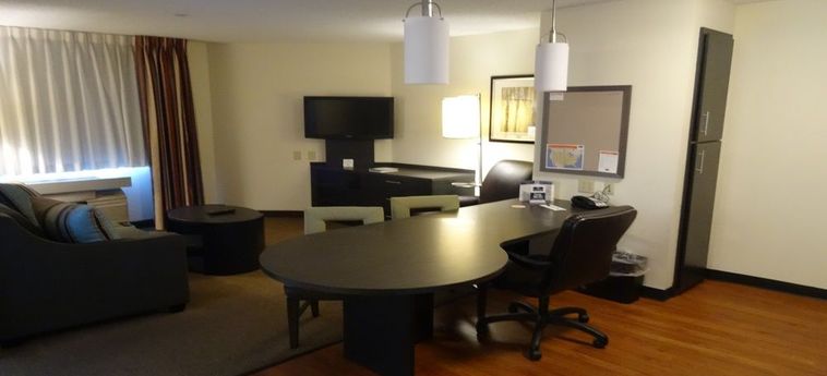 Hotel Candlewood Suites Chicago-Libertyville:  CHICAGO (IL)