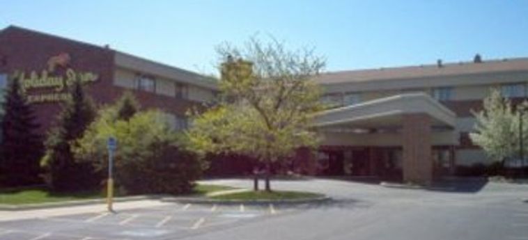 Hotel Holiday Inn Express Chicago-Downers Grove:  CHICAGO (IL)