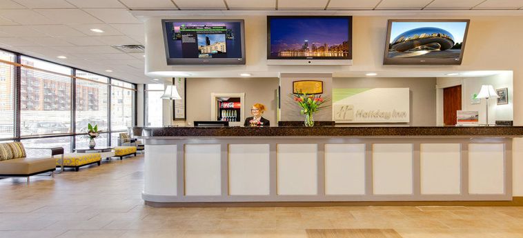 Holiday Inn Hotel & Suites:  CHICAGO (IL)