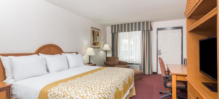 Hotel Days Inn By Wyndham Chiefland:  CHIEFLAND (FL)