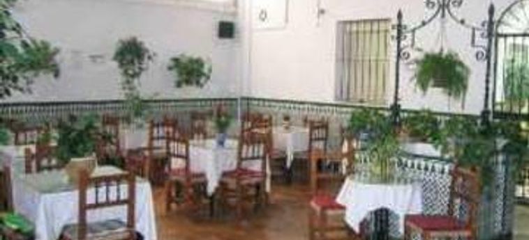 Hotel Hostal Montserrat:  CHIPIONA