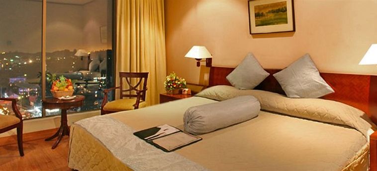 Hotel The Peninsula Chittagong:  CHITTAGONG