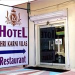 HOTEL SHRI KARANI VILAS 3 Stars