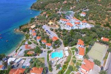 Hotel Leda Village Resort :  CHORTO