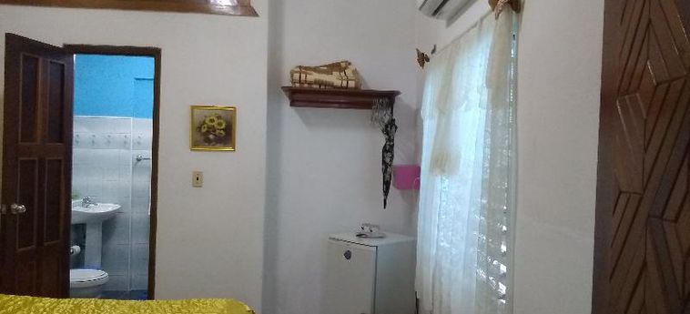 Hostal - Casa Dr. Claudio E Illiana Cienfuegos: Photo 
