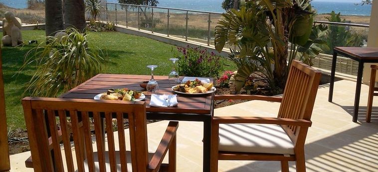 E Hotel Spa & Resort Cyprus:  CIPRO