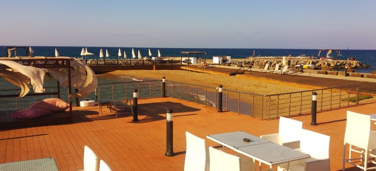 Hotel Ada Beach:  CIPRO