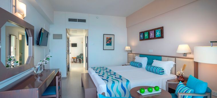 Hotel Cavo Maris Beach:  CIPRO
