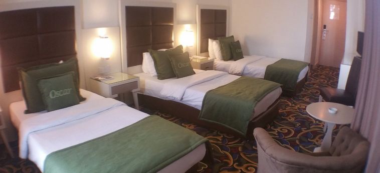 Hotel Oscar Resort:  CIPRO