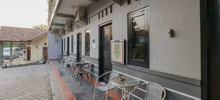 Hotel Reddoorz Syariah Near Ciledug Station Cirebon: Photo 