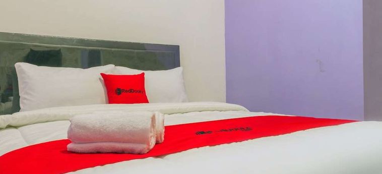 Hotel Reddoorz Plus @ Tuparev Cirebon 2 Cirebon: Foto 