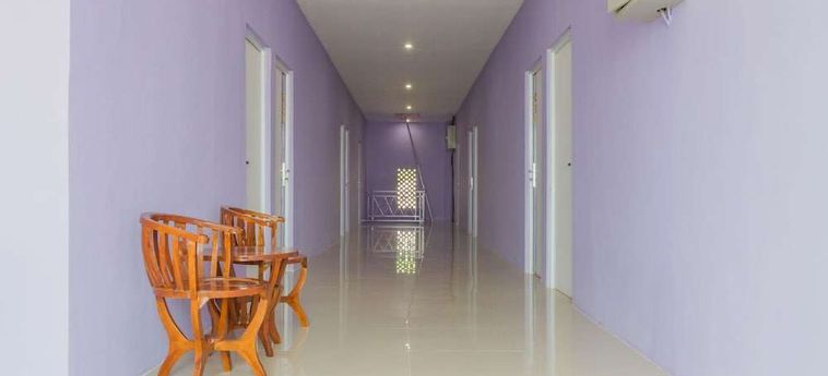 Hotel Reddoorz Plus @ Tuparev Cirebon 2 Cirebon: Photo 