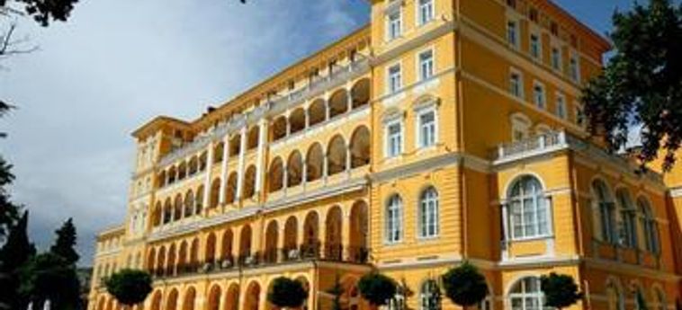 Hotel Kvarner Palace:  CIRQUENIZZA - QUARNARO