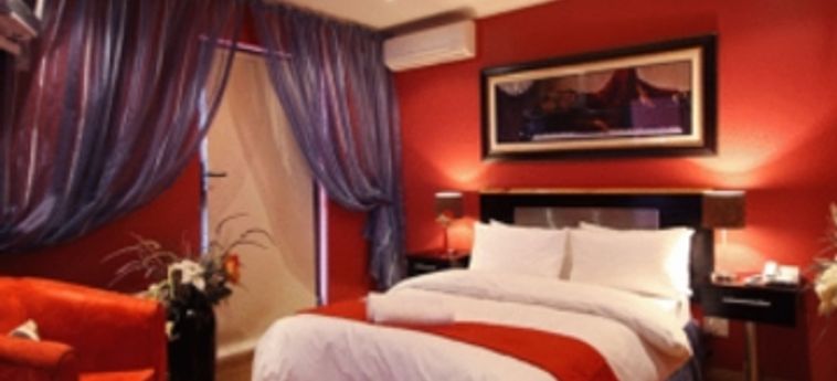 Hotel 40 Winks Sea Point Lodge:  CIUDAD DEL CABO