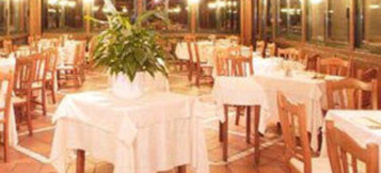 Mercure Civitavecchia Sunbay Hotel Park:  CIVITAVECCHIA - ROMA