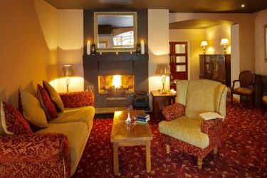 Hyland Burren Hotel:  CLARE