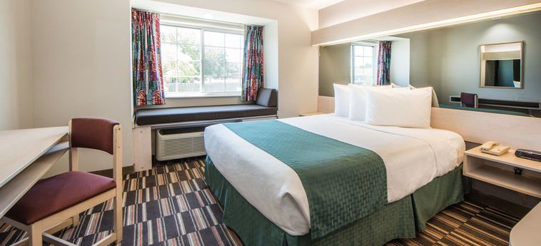 Hotel Microtel Inn & Suites By Wyndham Claremore:  CLAREMORE (OK)
