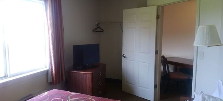 INTOWN SUITES EXTENDED STAY CLARKSVILLE 2 Estrellas