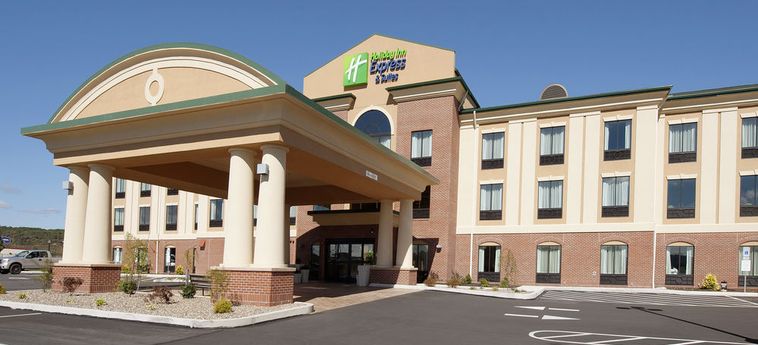 HOLIDAY INN EXPRESS & SUITES 2 Sterne