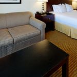 HOLIDAY INN EXPRESS HOTEL & SUITES CLEBURNE 2 Stars
