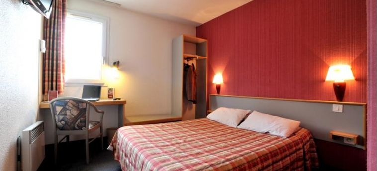 Balladins Clermont / Chateaugay Hotel:  CLERMONT-FERRAND