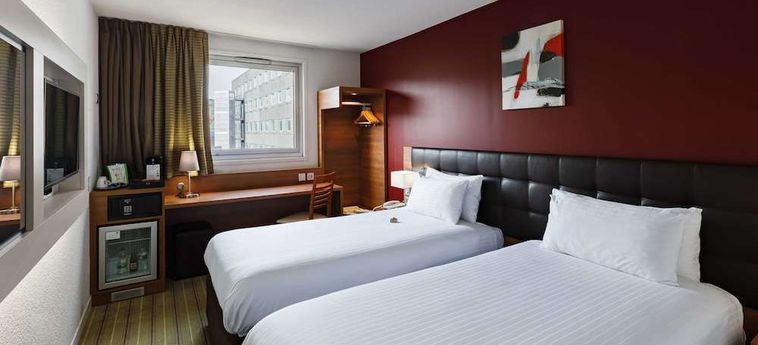 Hotel Holiday Inn Clermont - Ferrand Clermont-Ferrand: Foto 