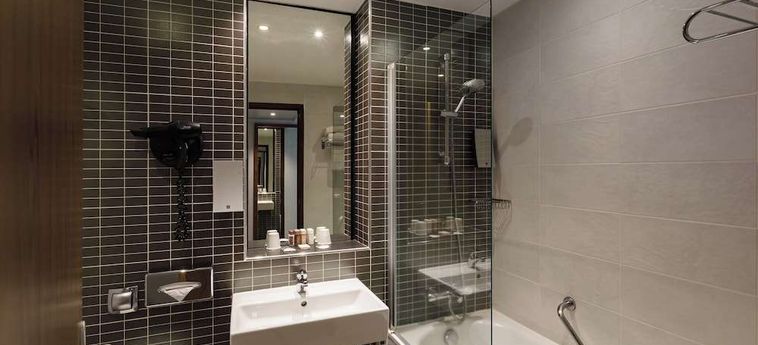 Hotel Holiday Inn Clermont - Ferrand Clermont-Ferrand: Foto 