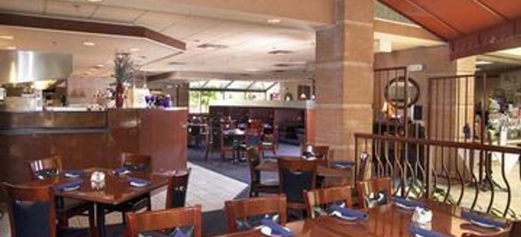 Hotel Embassy Suites Cleveland Beach:  CLEVELAND (OH)