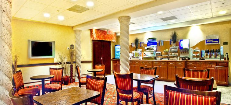 Hotel Holiday Inn Express & Suites:  CLEWISTON (FL)