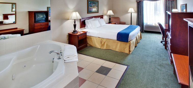 Hotel Holiday Inn Express & Suites:  CLINTON (IA)