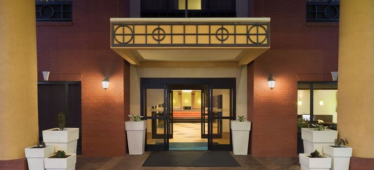 HOLIDAY INN EXPRESS & SUITES KNOXVILLE-CLINTON 2 Etoiles