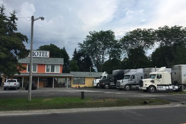 Hotel The Cedarview Motel:  COBOURG